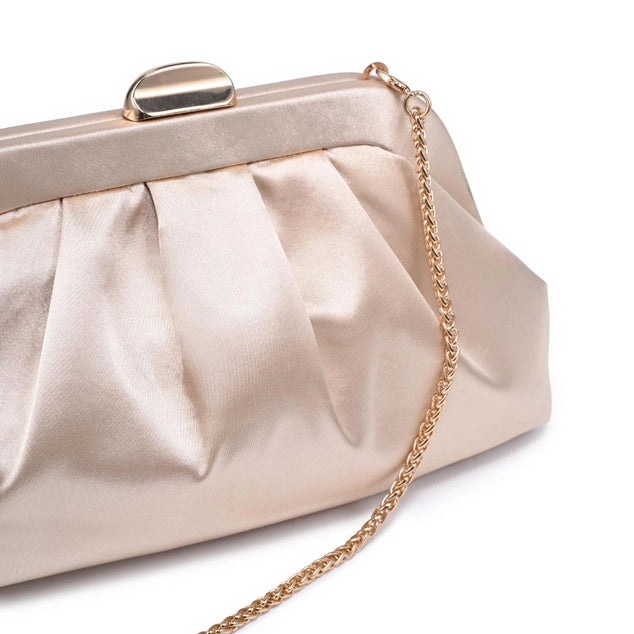 Urban Expressions Winter Clutch Bag