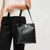 Urban Expressions Caroline Hobo