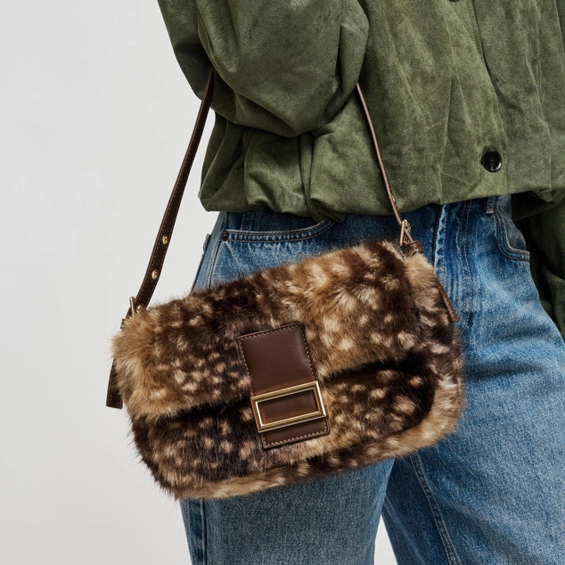 Urban Expressions Beverly - Faux Fur Crossbody