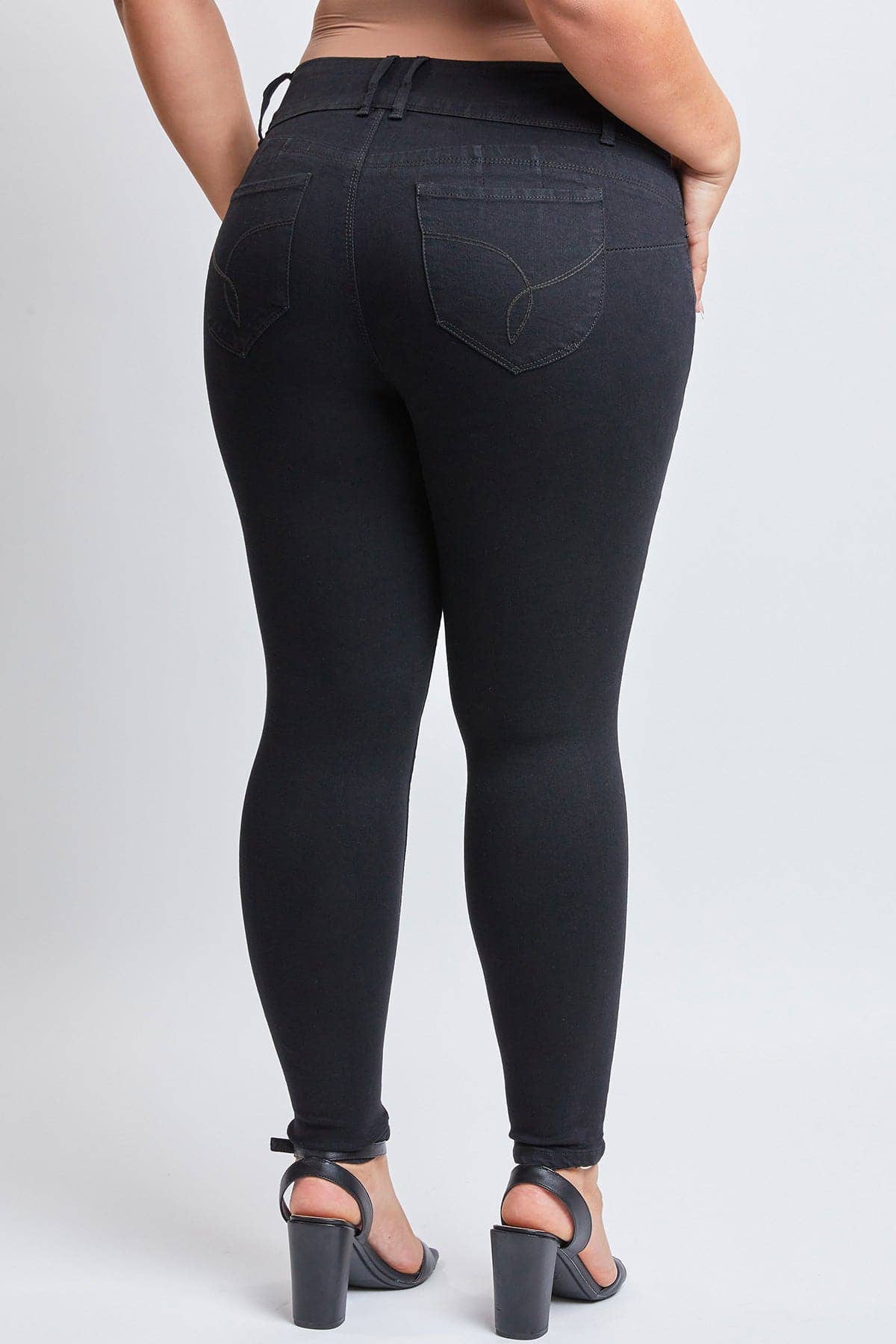 YMI Plus WannaBettaButt Skinny Jeans - Black