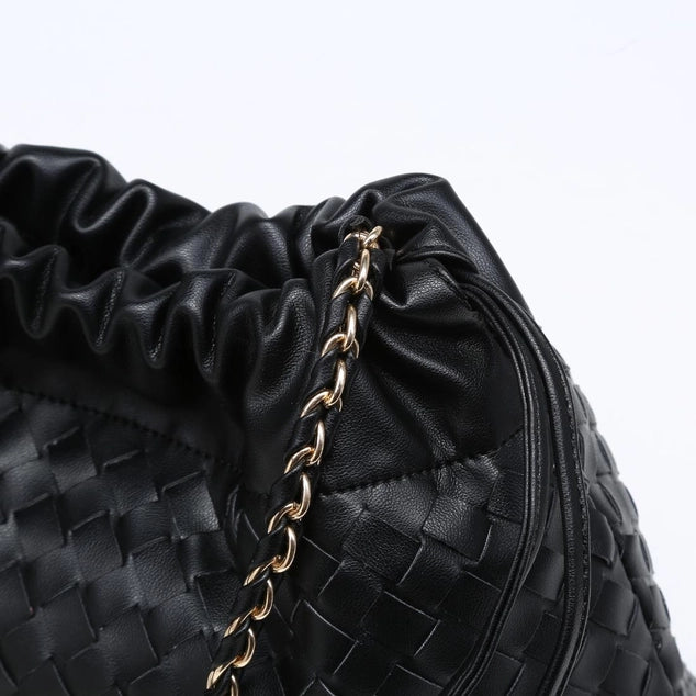 Urban Expressions Sawyer Shoulder Bag