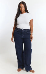 PrettyLittleThing Plus Mid Rise Wide Leg Jeans - Indigo