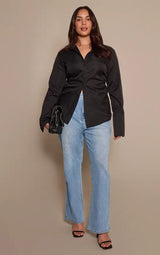 PrettyLittleThing Plus Asymmetric Cinched Shirt - Black