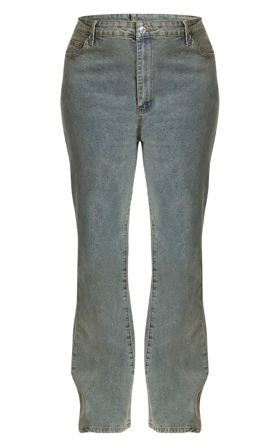 PrettyLittleThing Plus Flare Denim Jeans - Vintage
