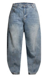 PrettyLittleThing Plus Seam Detail Barrel Jeans - Mid Blue Wash