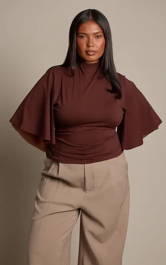 PrettyLittleThing Plus Chocolate Slinky High Neck Top - Chocolate