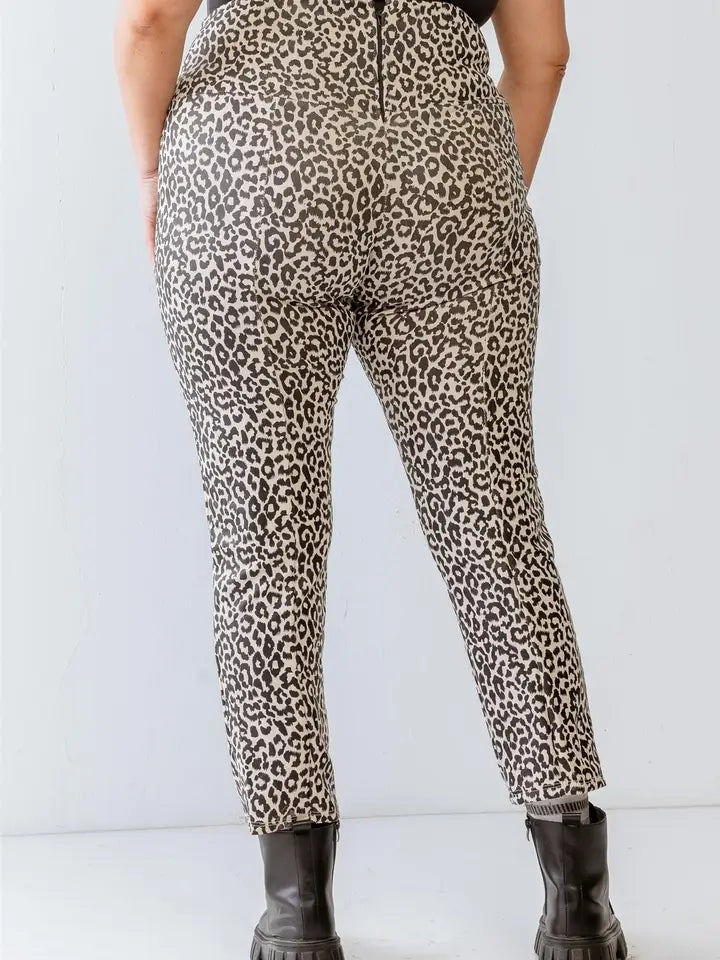 Janette Plus Size Leopard Print Lace-Up Detail Fitted Pants