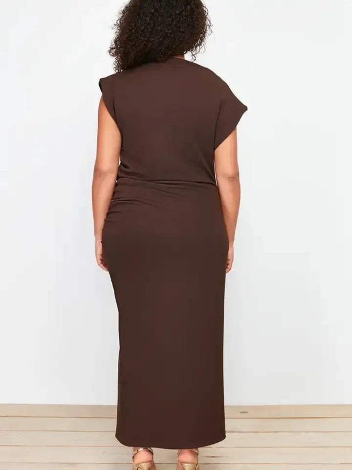 WOJCOR Plus Size Midi Knit Dress with Gathering Detail - Brown