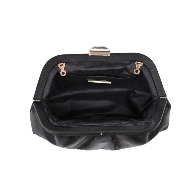 Urban Expressions Winter Clutch Bag