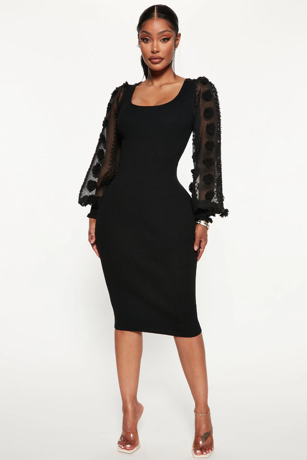 Plus Size Heart Flutter Sweater Midi Dress - Black