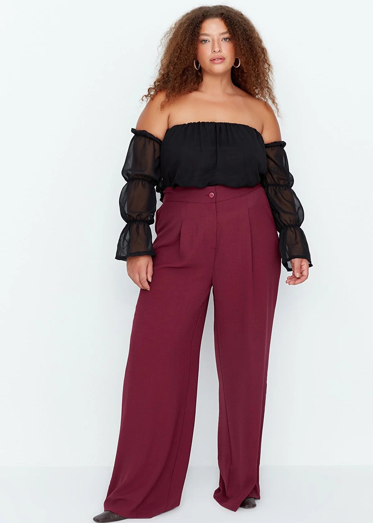Plus Size Pleated High Rise Wide Cut Trousers