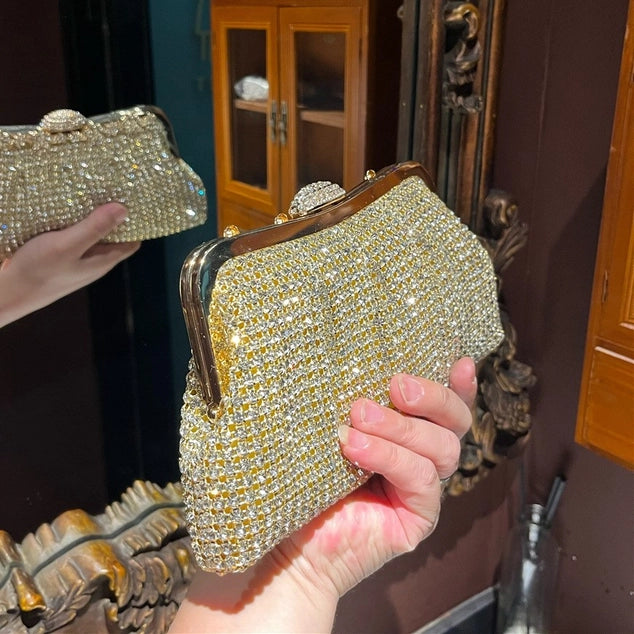 PEACH ACCESSORIES Sparkling Rhinestone Clutch Bag - Gold