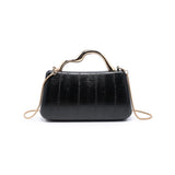 Urban Expressions Nichelle Clutch