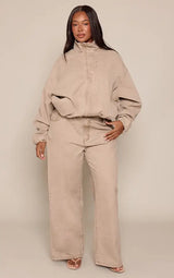 PrettyLittleThing Plus Wide Leg Jeans - Beige