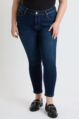 YMI Plus Curve Confidence Wannabettabutt Skinny Jeans