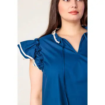 FLYING TOMATO Plus Size Front Tie Solid Woven Top - Navy Ivory